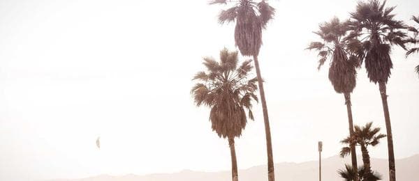 Microservices Migration on ECS/EKS cloud infrastructure